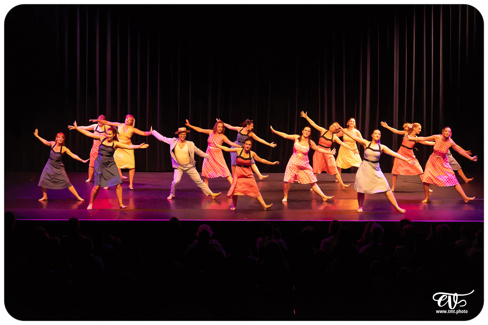 ECOLE DE DANSE CÉCILE ADAMOW